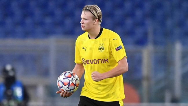 还要买中锋吗，曼晚评分：霍伊伦8分全场最高，B费、约罗7分（曼晚评分出炉：霍伊伦8分全场最佳，B费与约罗7分，中锋还要引援吗？）