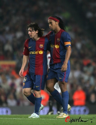 A22推出新欧超赛制：引入国家排名分配名额，保持三层级赛事（A22发布新版欧超方案：依据国家排名分配席位，延续三层级结构）