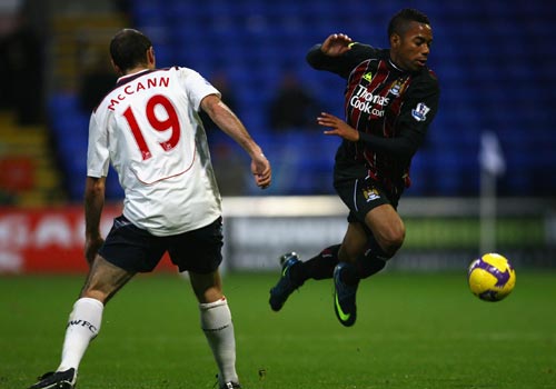 李国旭：马莱莱在申花做好前插就行，但在英博情况不一样（李国旭：申花时马莱莱只管前插，到了英博要求截然不同）