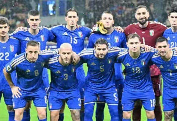 关键三分收比赛！吴前出战35分钟 三分6中3拿到13分3板8助2断（吴前35分钟献关键三分锁定胜局：三分6中3，13分3板8助2断）